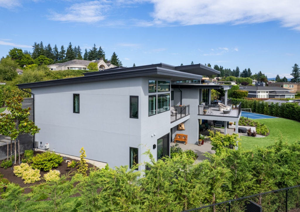 Finished smooth stucco exterior on the Lake View project